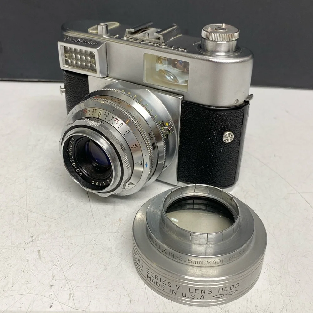 Voigtländer Vitomatic 35mm viewfinder camera with 50mm F2.8 lens